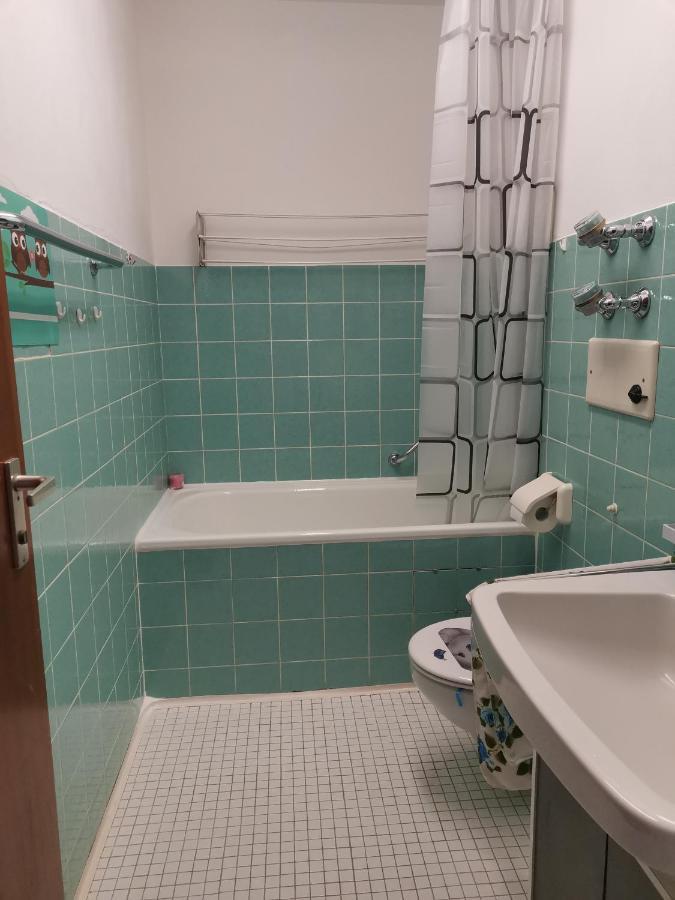 Ferienwohnung Schoene Wohnung 2D-Gebaeude Mit Mini-Garten โชนวัลด์ ภายนอก รูปภาพ